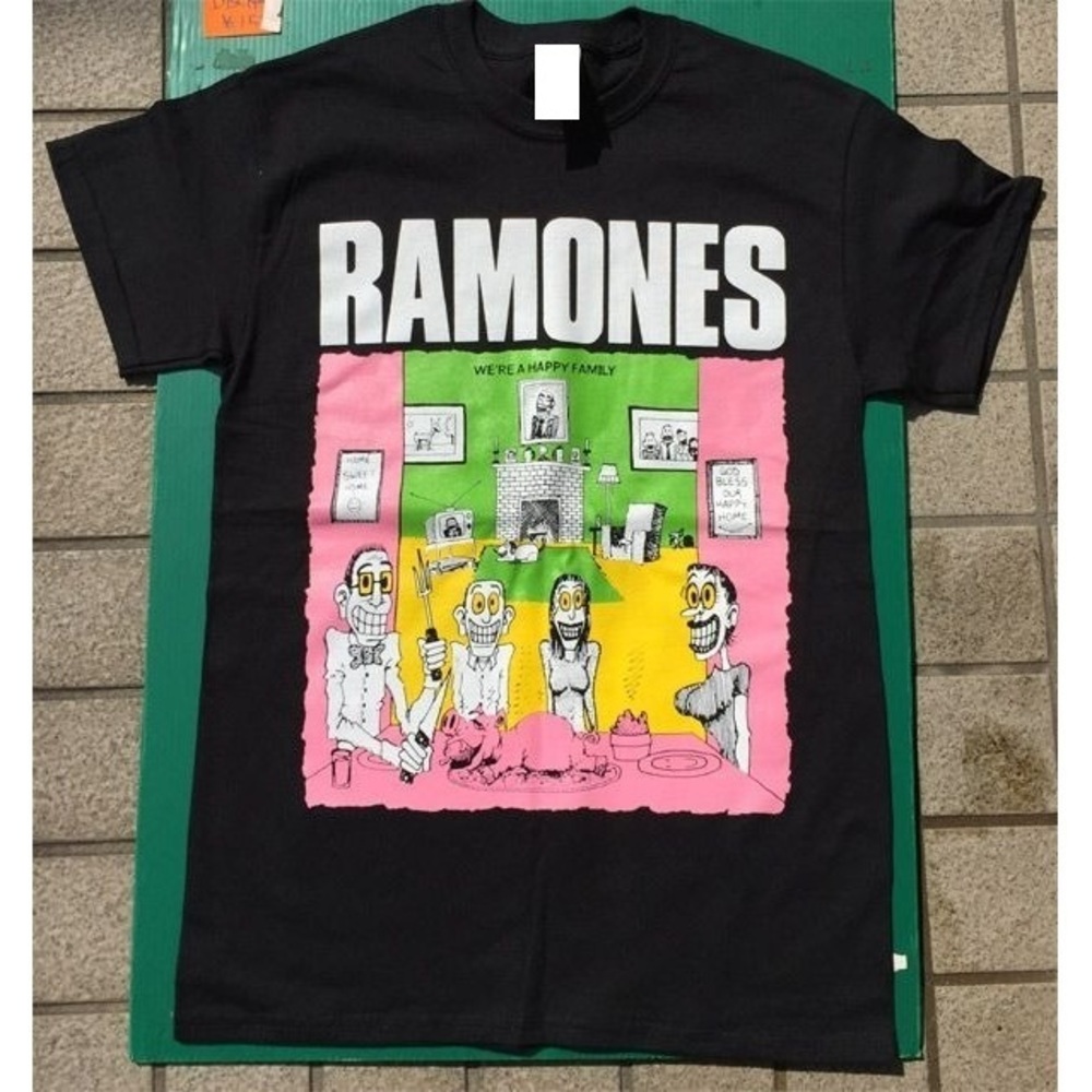 RAMONES T??? WE_RE HAPPY FAMILY Shirt